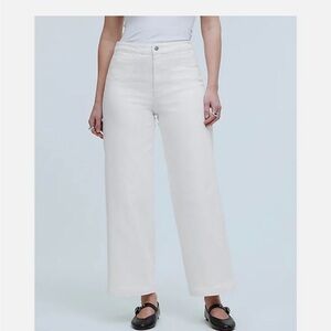 EUC • Madewell Emmett wide leg curvy white jeans